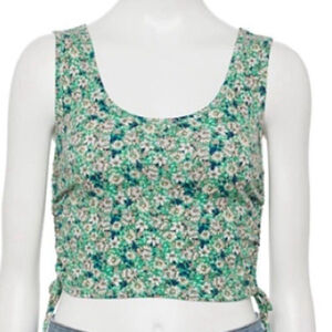 Live to be spoiled crop top Woman's juniors XL green floral tank top
